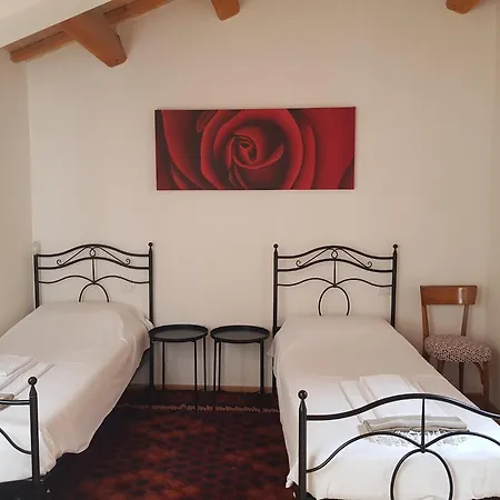 别墅 Manor In Marche With Pool Near Adriatic 摩萨诺